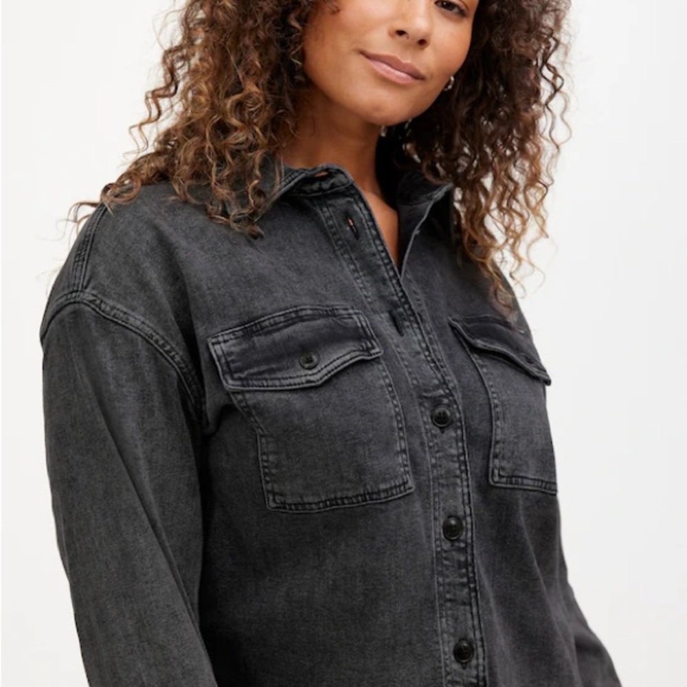 Madewell denim black button up top